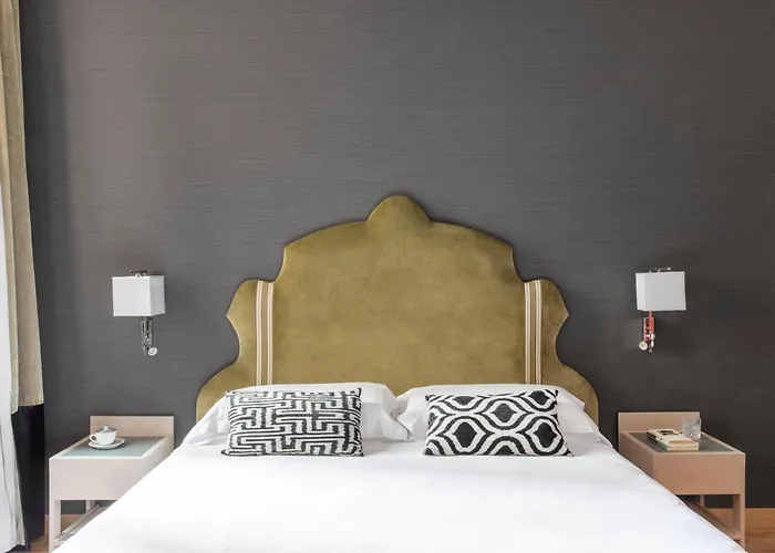 Adriano Rooftop Szálloda 4*