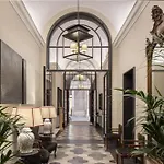 Adriano Rooftop Hotel