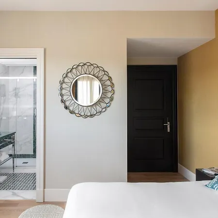 Adriano Rooftop Řím