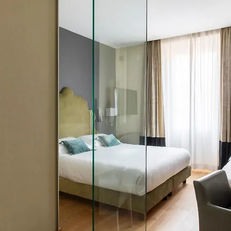 Adriano Rooftop 4* Рим