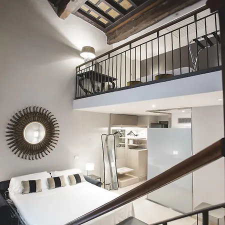 فندق Adriano Rooftop 4*