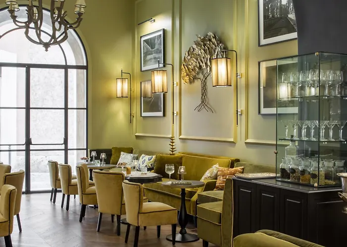 Adriano Rooftop ホテル ローマ